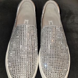 STEVE MADDEN SNEAKERS